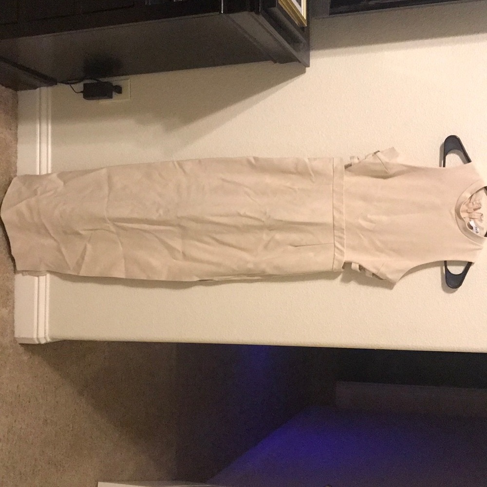 Lulus cream colored maxi dress
